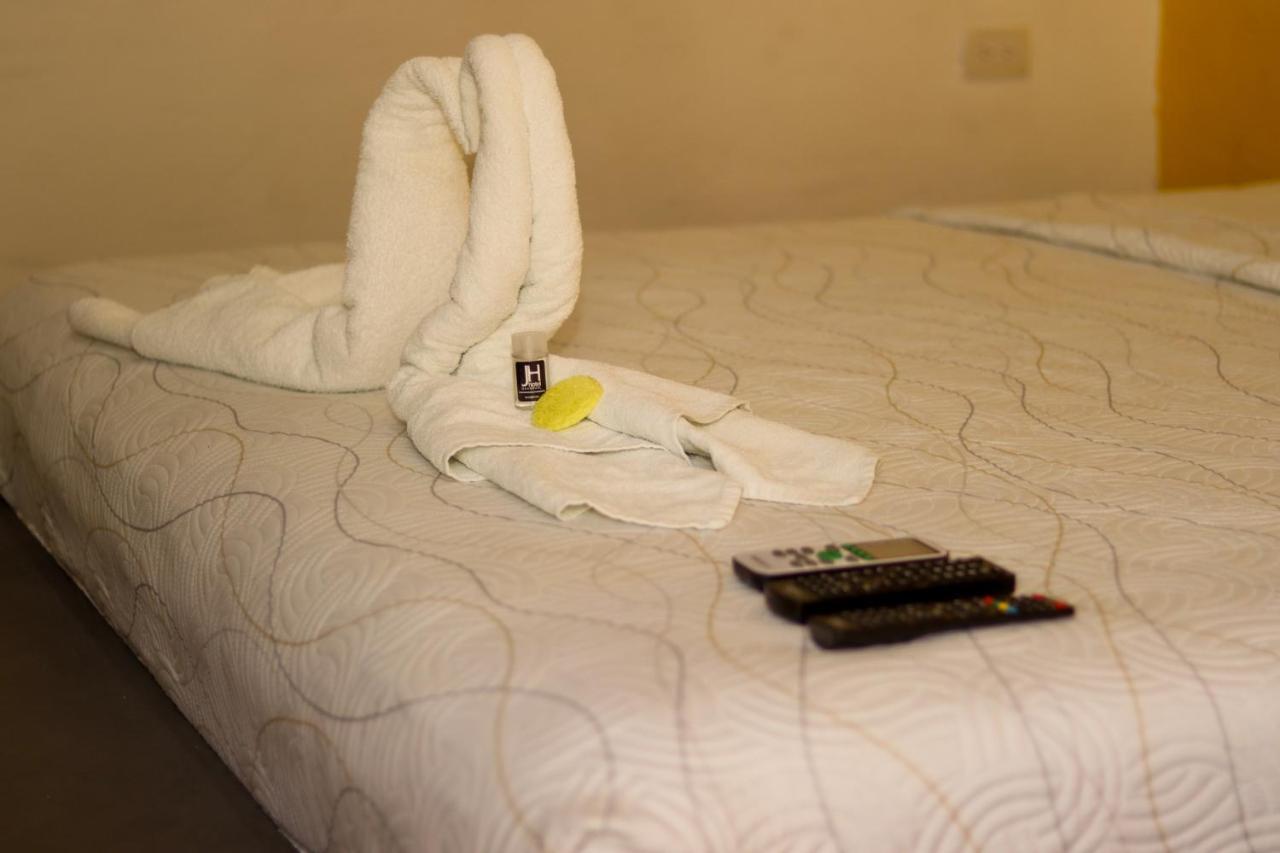 Jh Hotel Mahahual Buitenkant foto
